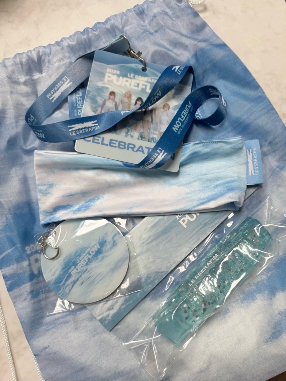 LE SSERAFIM Pureflow Tour VIP Package